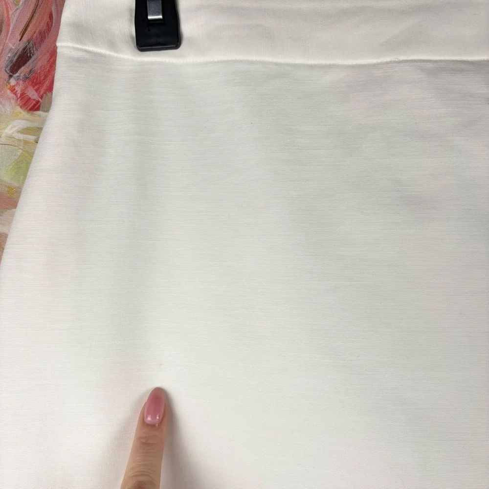 Kate Spade New York White Pencil Skirt Size 10 Back Zip Minor Marks